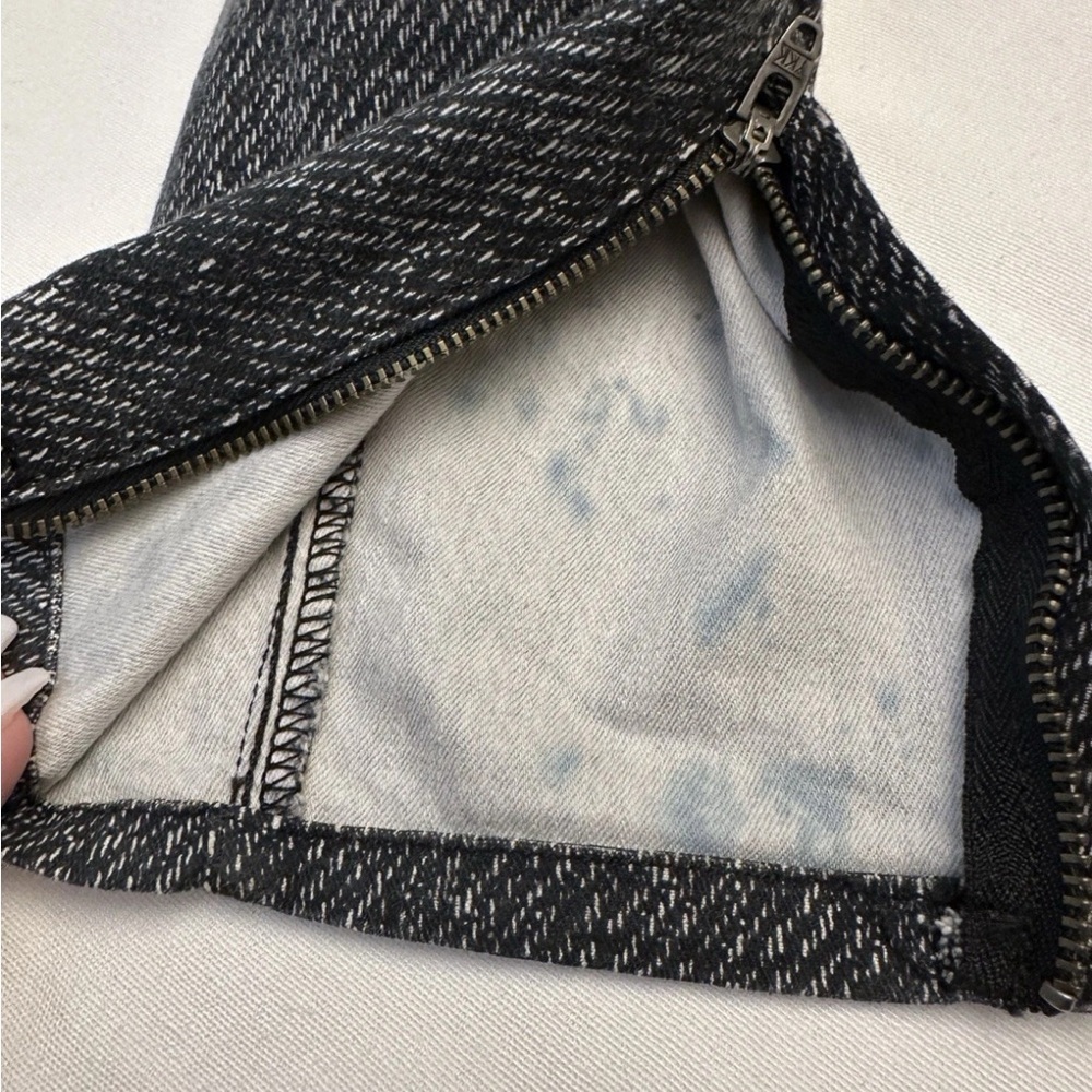 HELMUT LANG Sediment Printed Cropped Denim Jeans Women’s Size 30 Ankle Zip - Picture 13 of 13